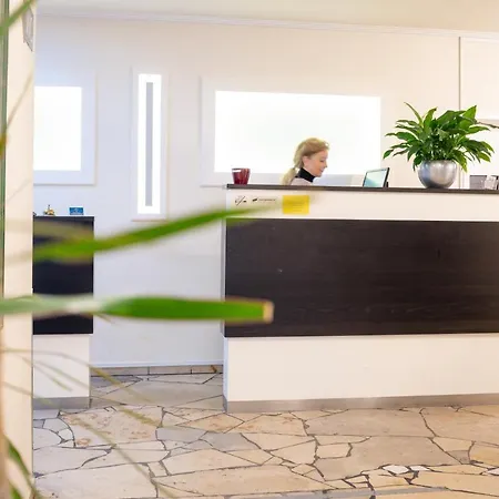 Stueer מלון אלטנברגה